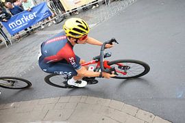 Tom Pidcock tears through the corner by FreddyFinn