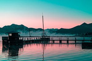 Le calme du matin au bord du lac (fantasy color)