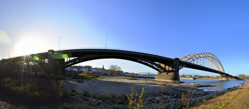 Panorama Waalbrücke Nijmegen von Maarten  van der Velden
