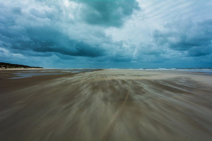 Tempête sur la plage de vlieland par Danny Leij