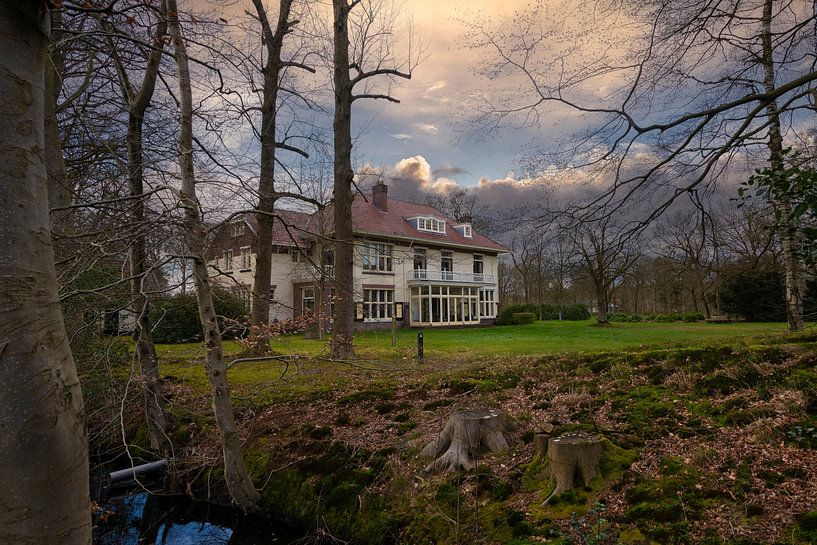 Fermes et bâtiments frisons. par Brian Morgan
