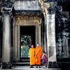 Boeddhistische monniken in Angkor Wat van Marie-Lise Van Wassenhove