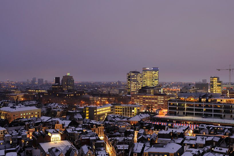 Het westen van Utrecht gezien vanaf de Neudeflat in de winter (1) van Donker Utrecht