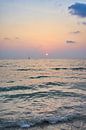 Sonnenuntergang am Meer in Koh Chang, Thailand von Annette Sandner Miniaturansicht