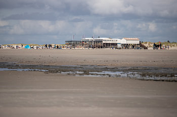 Pfahlbauten auf dem Strand von SPO