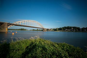 Waalbrug bij Nijmegen von Maerten Prins