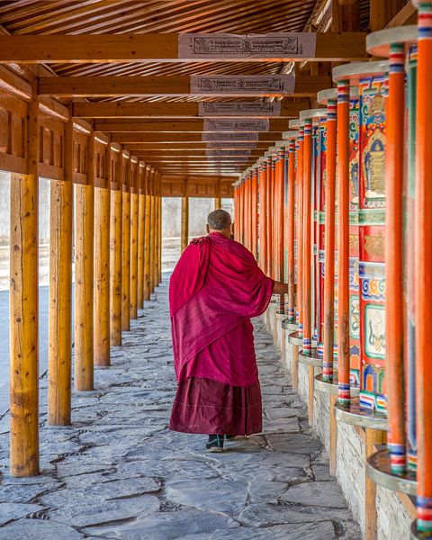 Roues de prière du monastère de Labrang, Chine par Frank Verburg