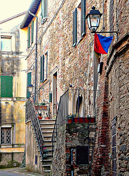Lighting the Steps Panicale by Dorothy Berry-Lound