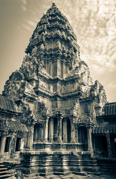 Toren van de Angkor Wat tempel, Cambodja van Rietje Bulthuis