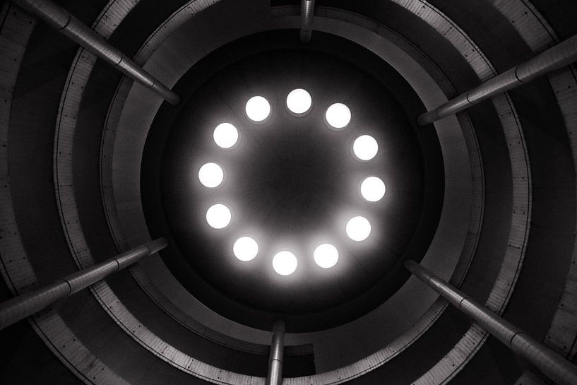 Parking garage by ky.feografia