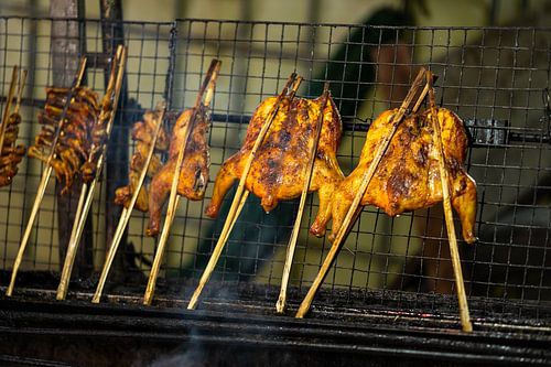 Street Fire and Flavour: Grilled Chicken on Stick