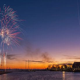 Fireworks at the harbour of Volendam by Jack Koning
