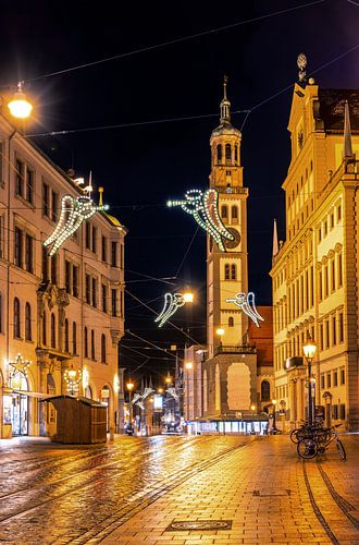 Augsburg bij nacht met kerstverlichting