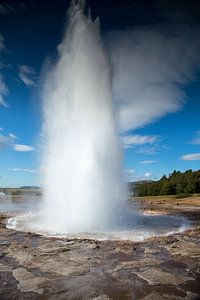 Der berühmte Geysir von Island