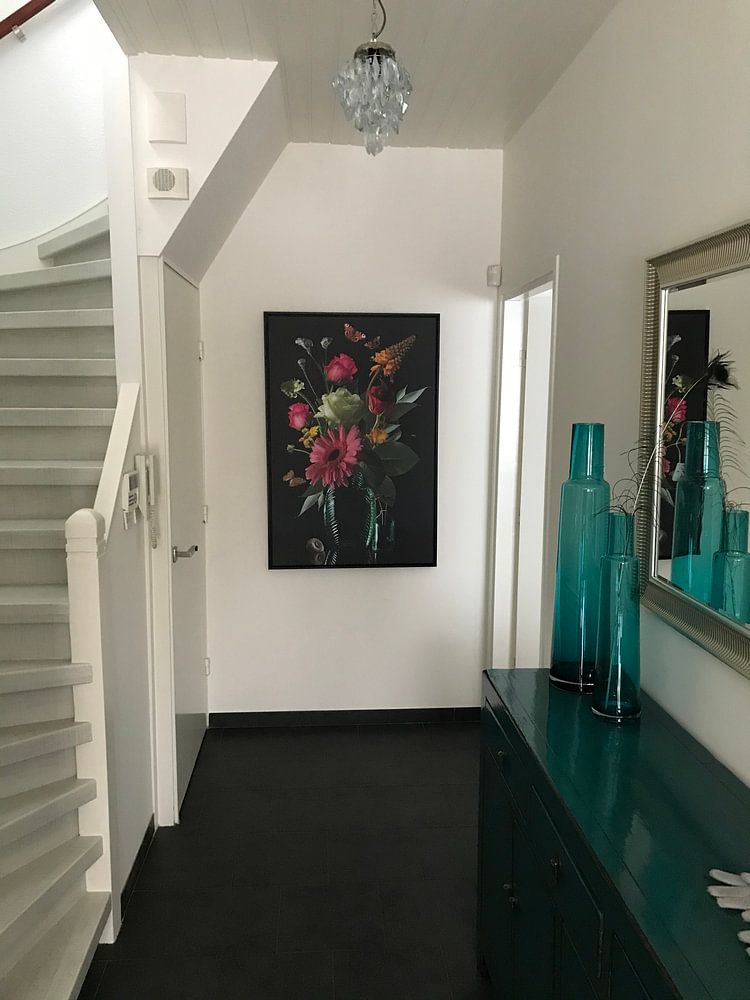 "Royal Deluxe" still life in a glass vase Sander van Laar  by Fine Art Flower - Artist Sander van Laar 