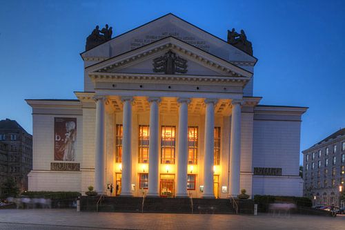 Deutsche Oper am Rhein/Theater der Stadt Duisburg am K�nig-Heinrich-Platz bei Abendd�mmerung, Duisbu