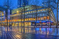 Rotterdam, Doelen und Theaterplatz am Abend von Frans Blok Miniaturansicht