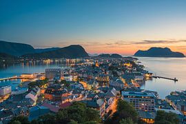 ÅLESUND 07 by Tom Uhlenberg