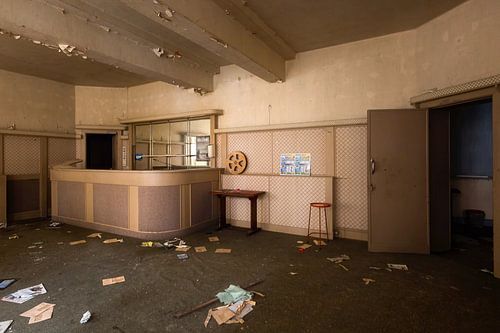 Réception d'un cinéma abandonné.