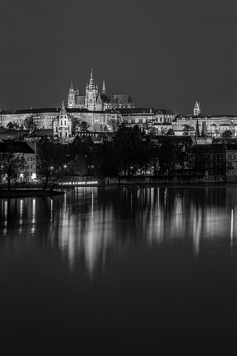 Château de Prague et Pont Charles en soirée - Prague, République tchèque - 15