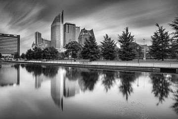 Skyline van Den Haag van Tom Roeleveld