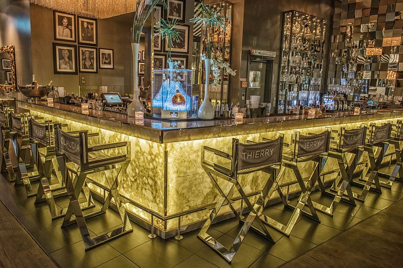 Lounge Bar by Dennis Van Donzel