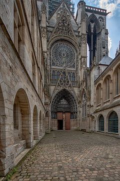 View of the Notre Dame in Rouen. sur Peter Bartelings