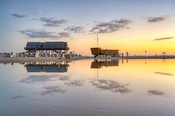 On the beach of Sankt Peter-Ording by Michael Valjak