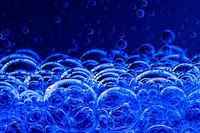 Water met bellen