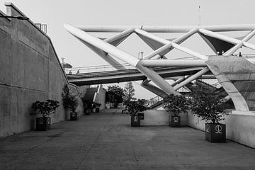 Brutalist Series - Ahmedabad Riverfront van Insolitus Fotografie