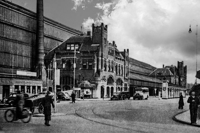 Der Haarlemer Hauptbahnhof von damals von Brian Morgan