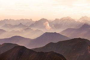 Schweizer Alpen Bergen von Claire Droppert