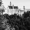 Zwart-wit foto Slot Neuschwanstein | Marienbrücke, Beieren van Laura Dijkslag