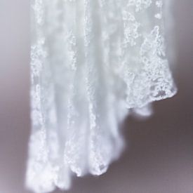 la robe de mariée sur Lotje van der Bie Fotografie