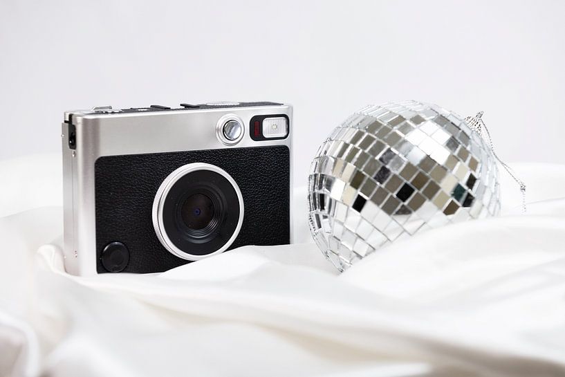 Pictures please? The vintage photography feeling by Senta Bemelman