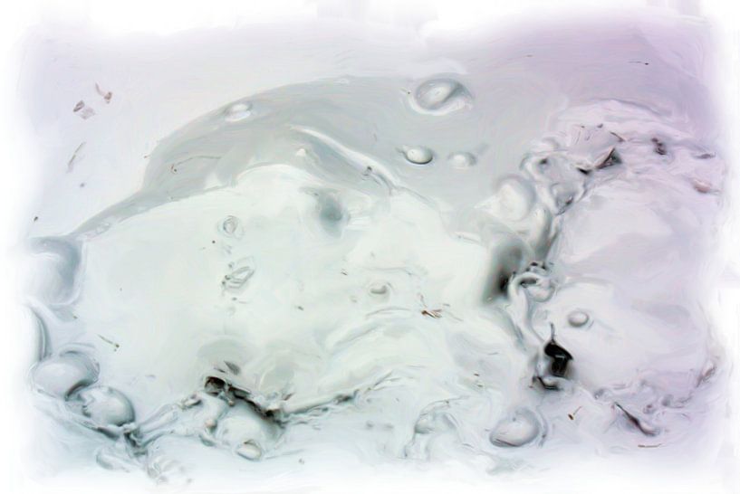 Abstract fluid by Maurice Dawson