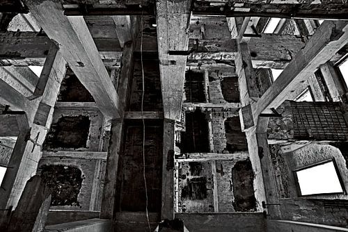 Verlaten industrieel gebouw in Polen