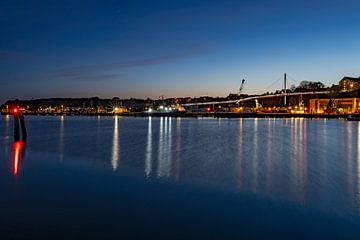 Nachtaufnahme vom Hafen von Sassnitz. von Felix Marx
