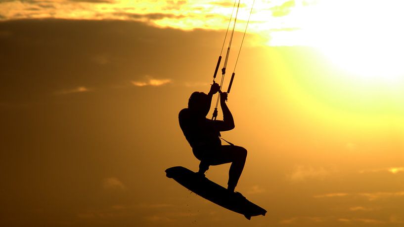 kitesurfer by Rick van Zelst