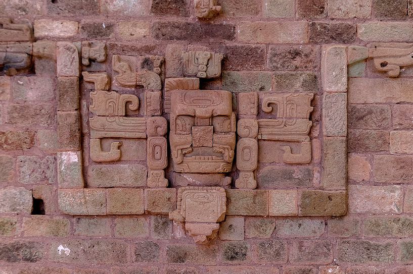 Honduras: Copán (Los Sapos) by Maarten Verhees