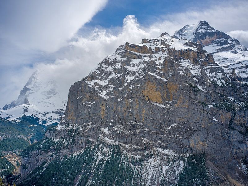 Vue de Mürren sur le Schwarzmönch et l'Eiger par t.ART
