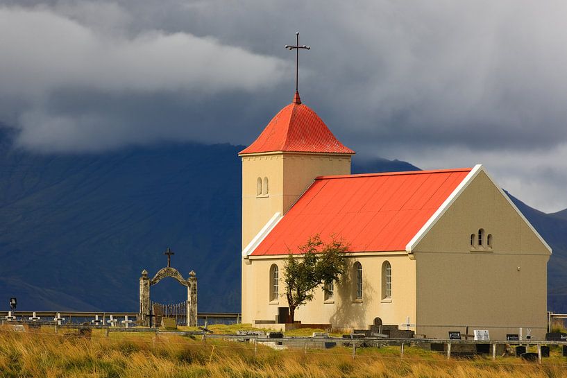 Kerk Kolbeinsstadir, IJsland van Henk Meijer Photography