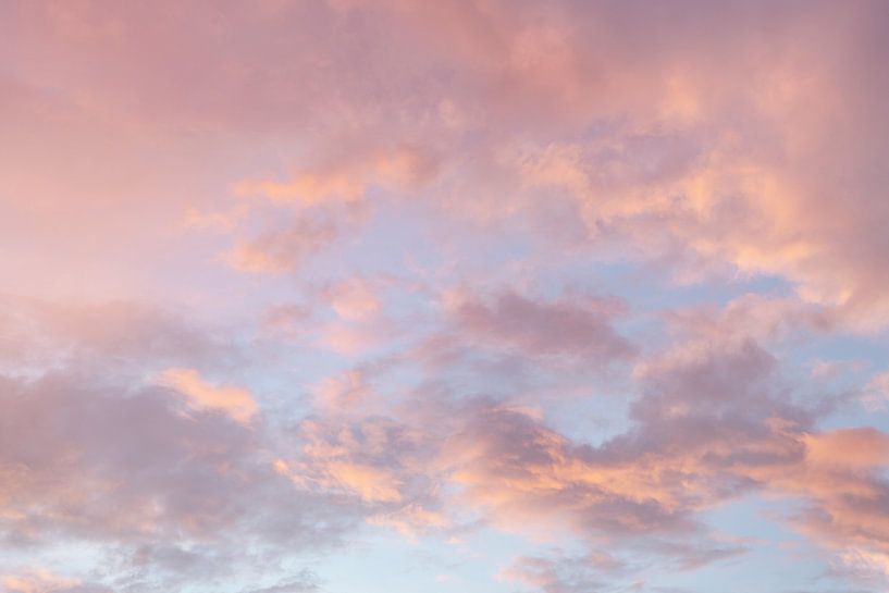 Heavenly Places 2. Clouds in Pastel by Alie Ekkelenkamp