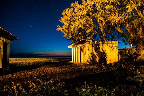 Night photo beach house.