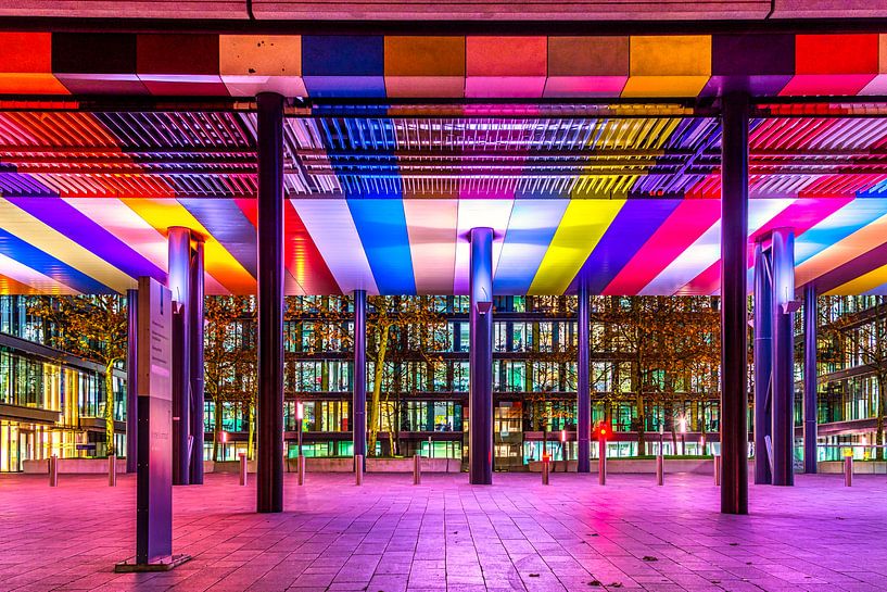 Colorful Ministry of Finance by Hans Stuurman
