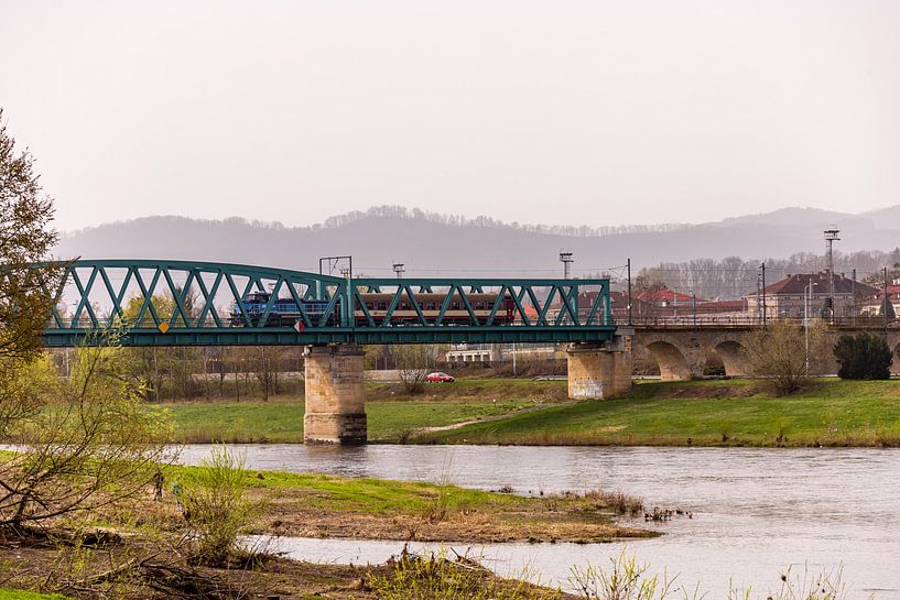 A wonderful cycle tour along the Elbe cycle path from Ústí nad Labem to Dresden through Saxon &amp; Bohemian Switzerland - Germany - Czech Republic by Oliver Hlavaty