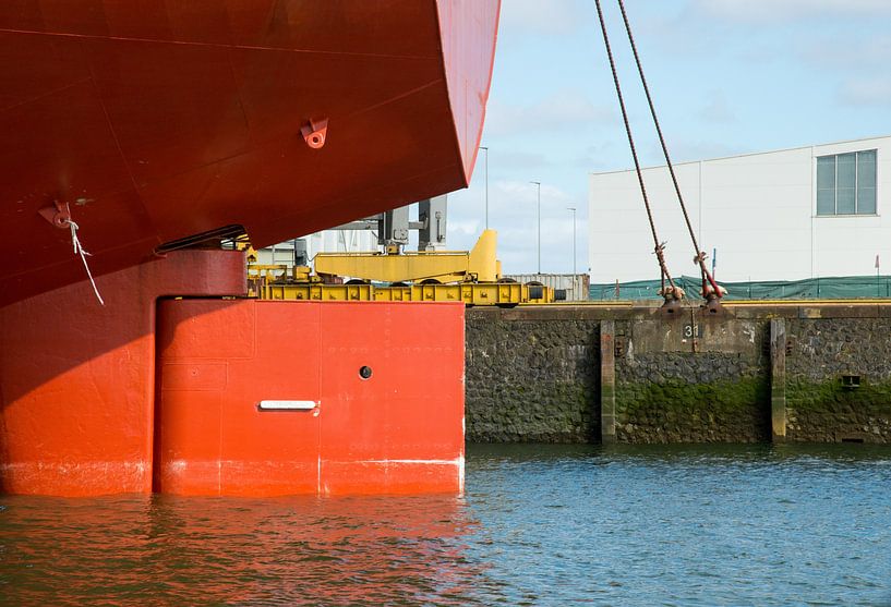 Navire amarré au quai par scheepskijkerhavenfotografie