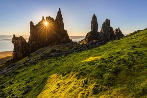 Sonne am Old Man of Storr