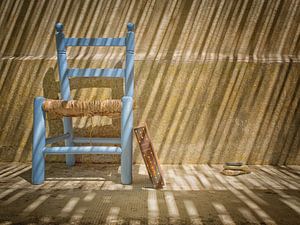 nature morte, chaise et livre
