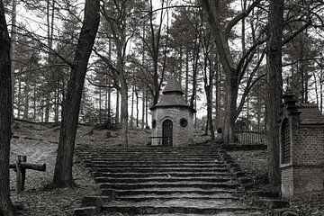 Chapel at Kruisweg in Herentals, Belgium by Jan Van Bizar